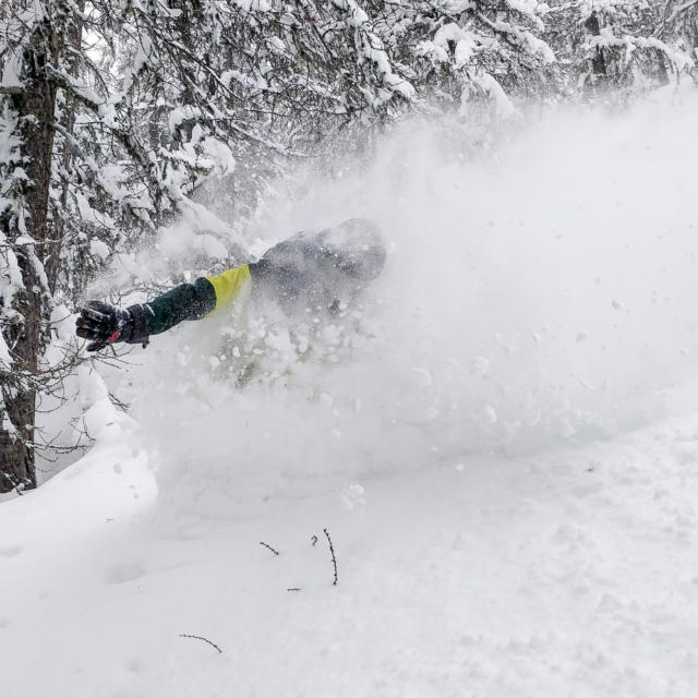 Ski poudreuse Serre Eyraud