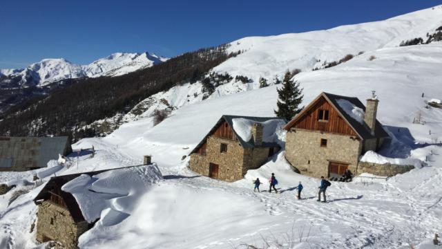 Balade en raquettes en famille aux Marches