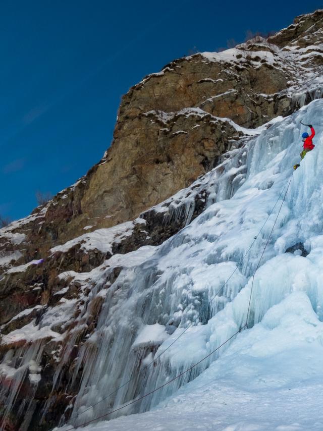 Cascade De Glace Gioberney