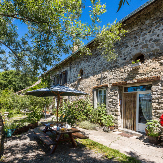 Hautes-Alpes (05), Vallée du Champsaur, Chabottes, Chambre d'hôte Les Sources // Hautes-Alpes (05), Valley Champsaur, Chabottes, Guest Les Sources