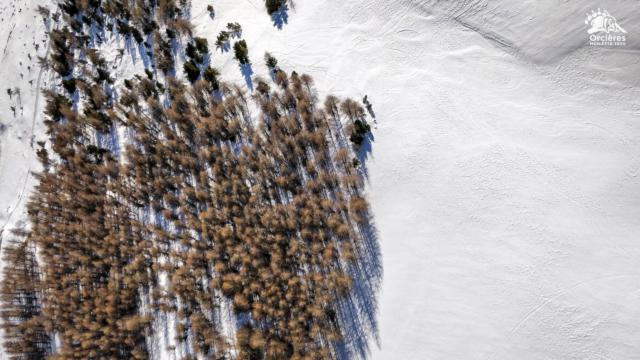 Parapente à la station d'Orcières Merlette