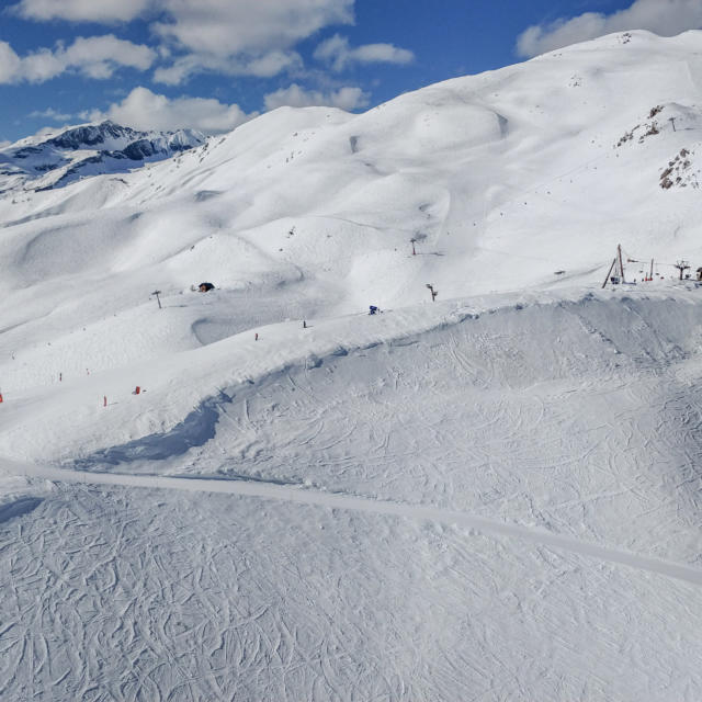 Parapente à la station d'Orcières Merlette