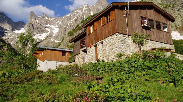 T. Chevalier Refuge De Chabourneou