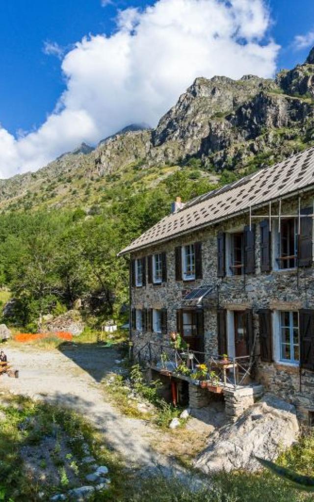 Refuge du Clot - Xavier Blanc dans le Valgaudemar