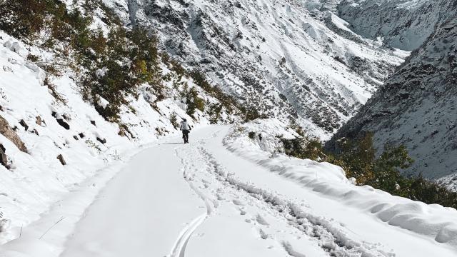 Montée au Gioberney dans la vallée du Valgaudemar