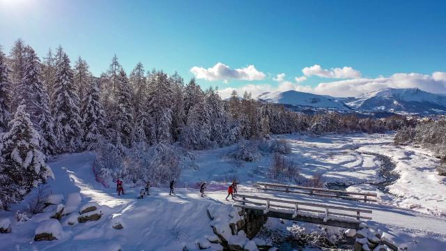 Ski de fond dans la vallée de la Rouanne