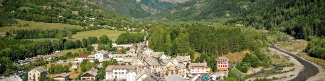 Pont du Fossé vu du ciel en été