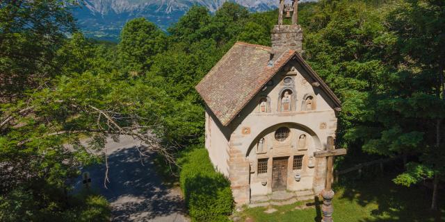 Chapelle des Pétète dans le Champsaur