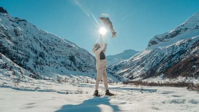 Moment de partage en hiver dans le Champsaur